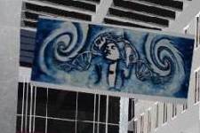 Für das Preisausschreiben der Semmelweis Universität bewarb ich mich mit diesem Glasbild – erfolglos. Die Größe des Bildes ist 4 x 2,5 m.